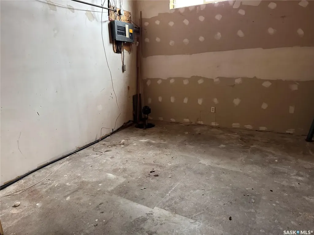 17 Patricia Drive Coronach SK S0H 0Z0