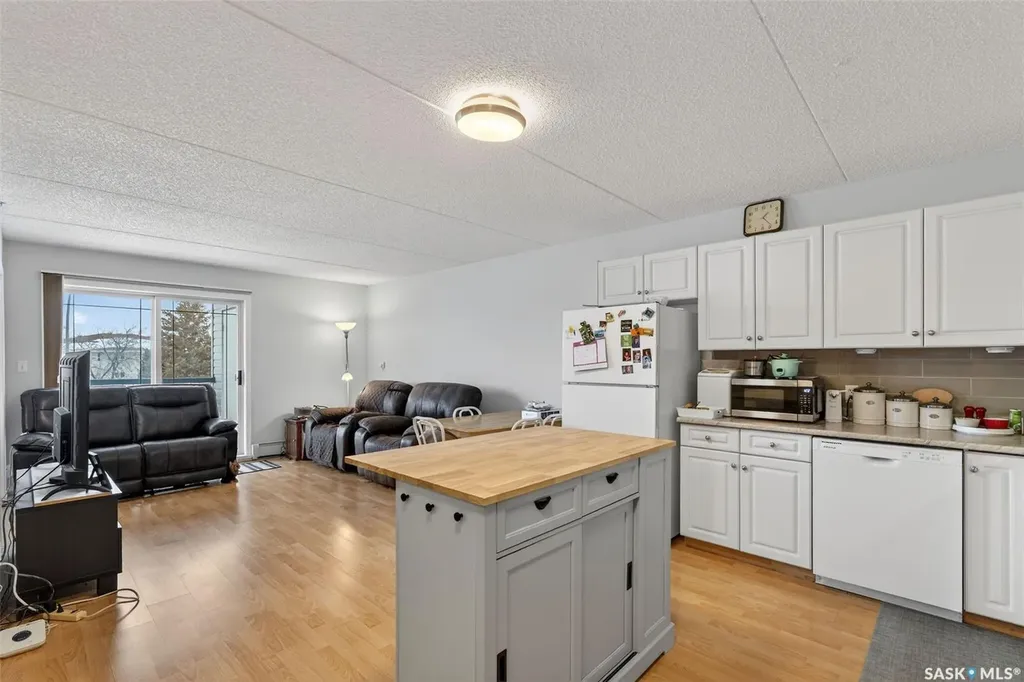2501 1st Avenue W Prince Albert SK S6V 5A3