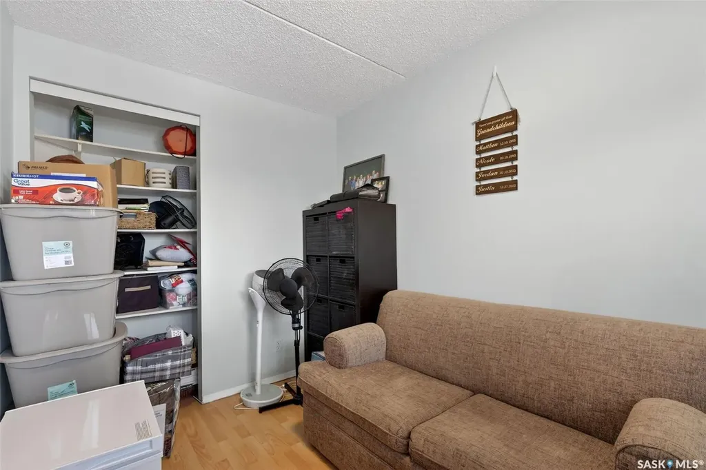 2501 1st Avenue W Prince Albert SK S6V 5A3