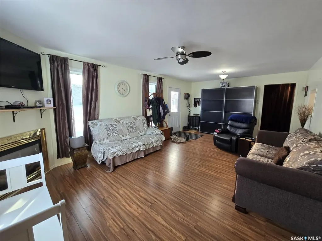 506 Qu'appelle Street Grenfell SK S0G 2B0