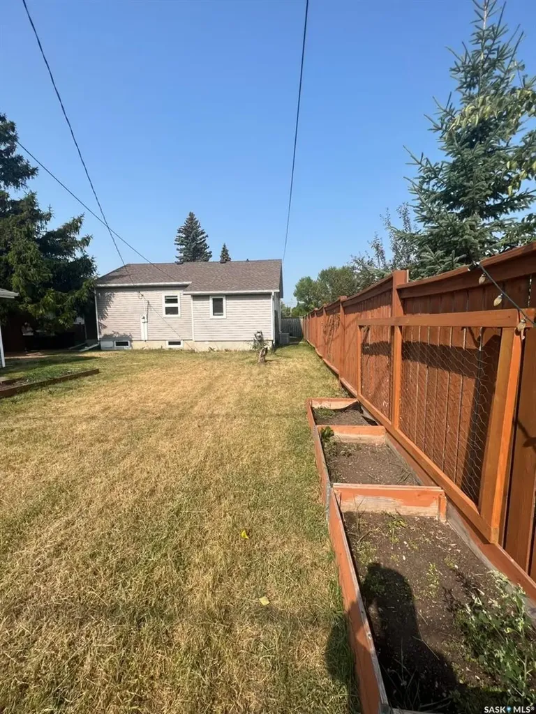 809 Lalonde Street Whitewood SK S0G 5C0