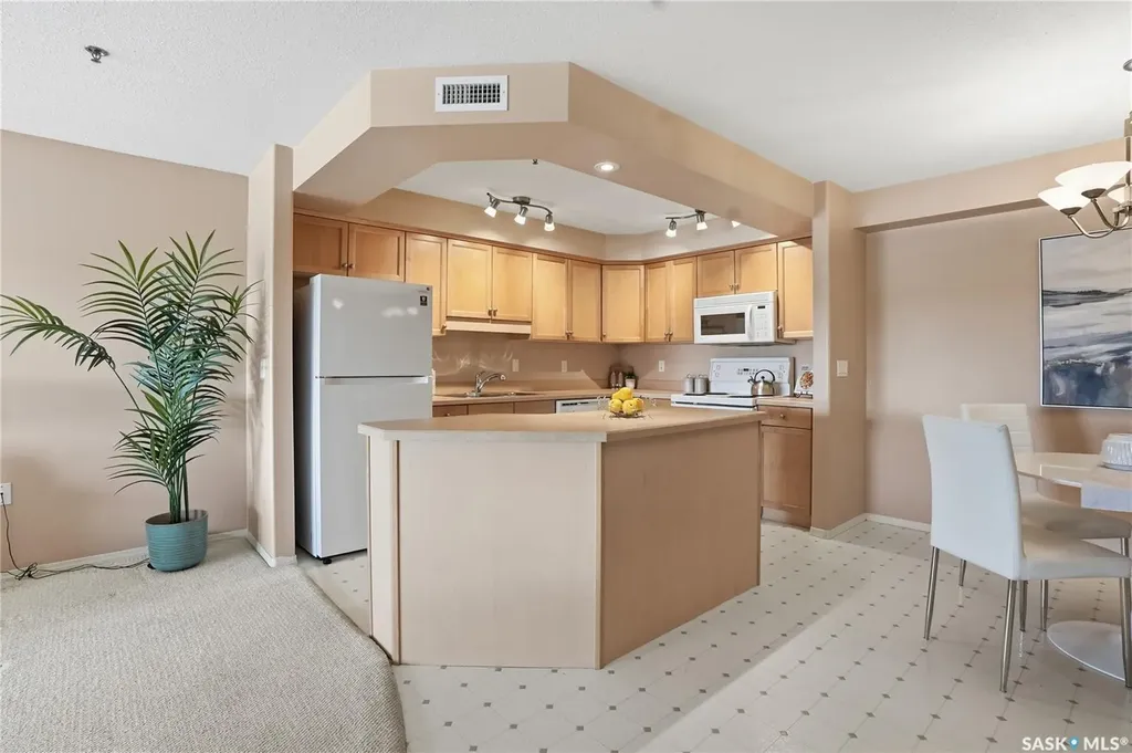 2213 Adelaide Street E Saskatoon SK S7J 0J6