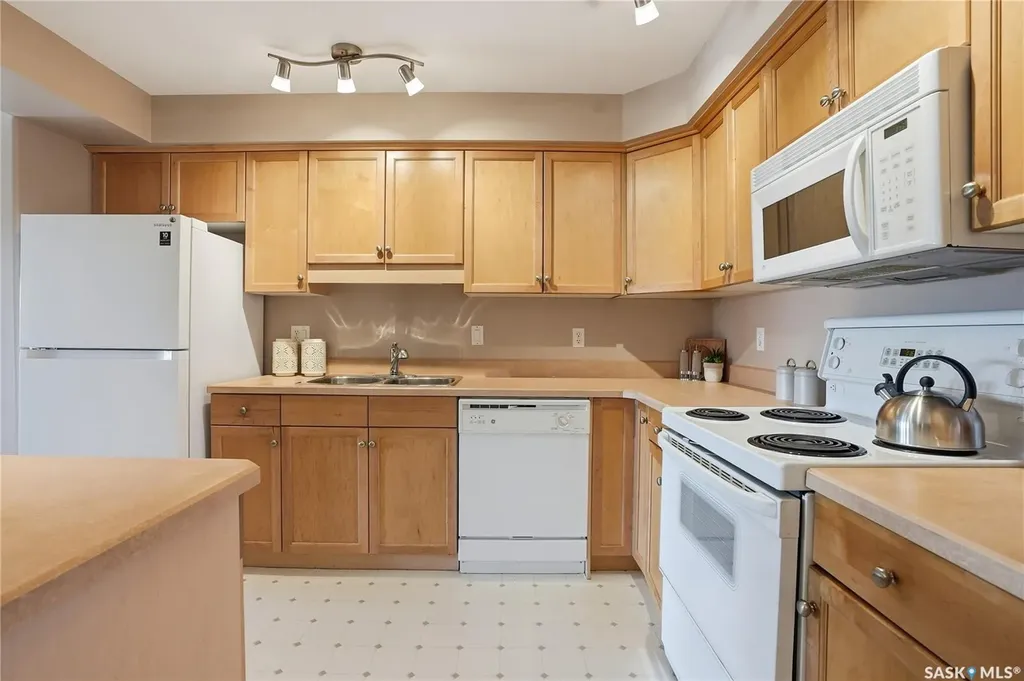 2213 Adelaide Street E Saskatoon SK S7J 0J6
