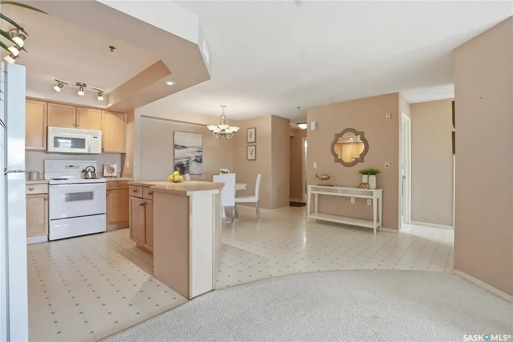 2213 Adelaide Street E Saskatoon SK S7J 0J6
