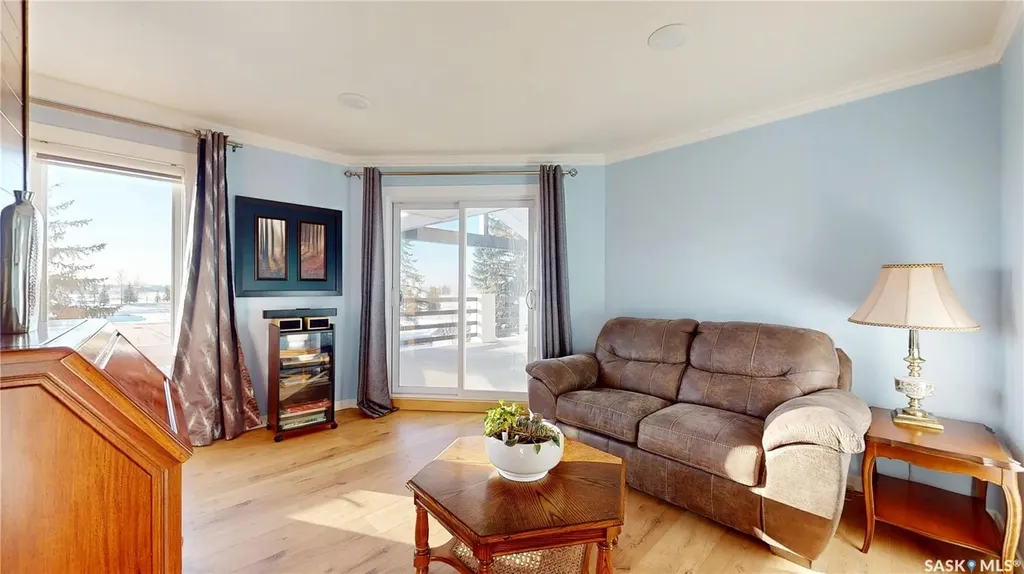8507 Kestral Drive Regina SK S4Y 1H2