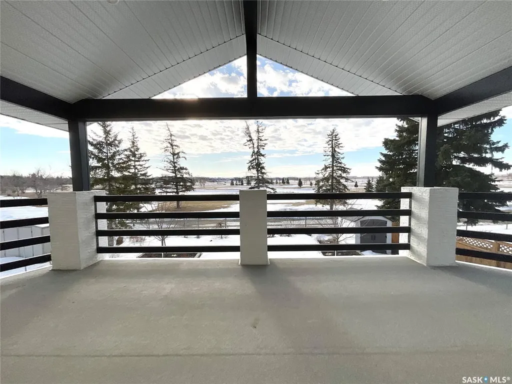 8507 Kestral Drive Regina SK S4Y 1H2