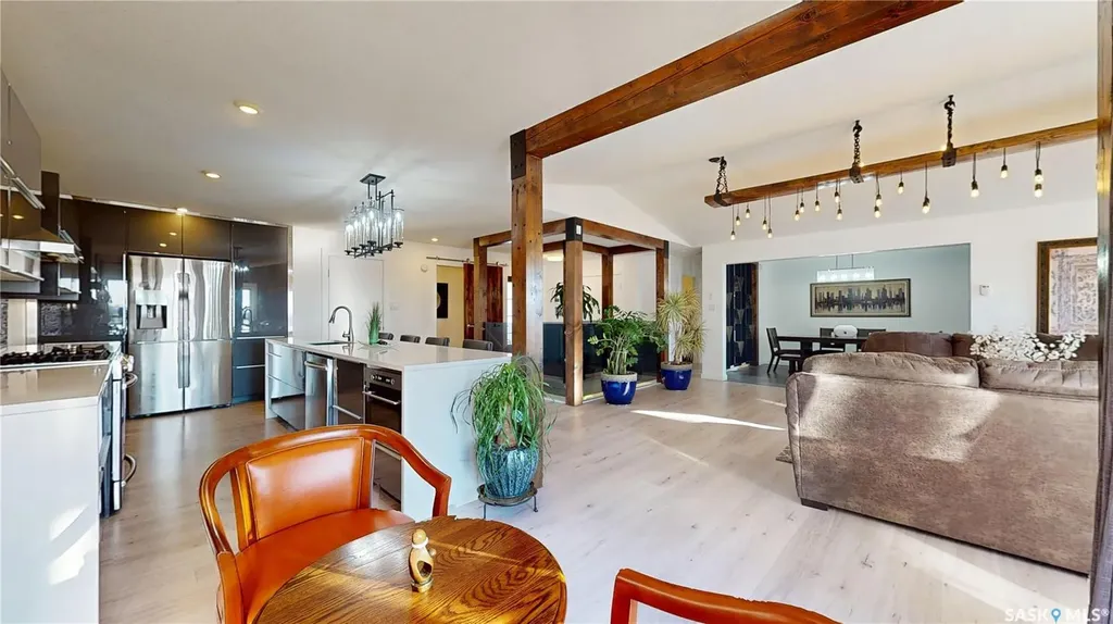 8507 Kestral Drive Regina SK S4Y 1H2