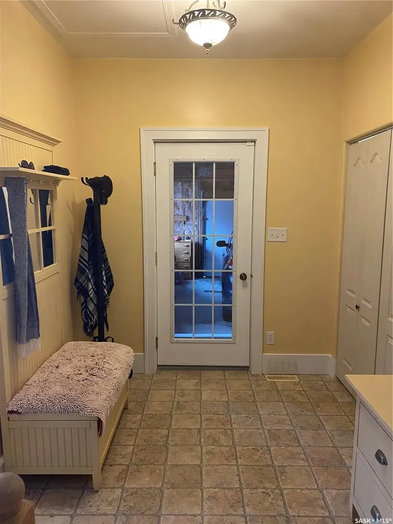 625 Centre Street Shaunavon SK S0N 2M0