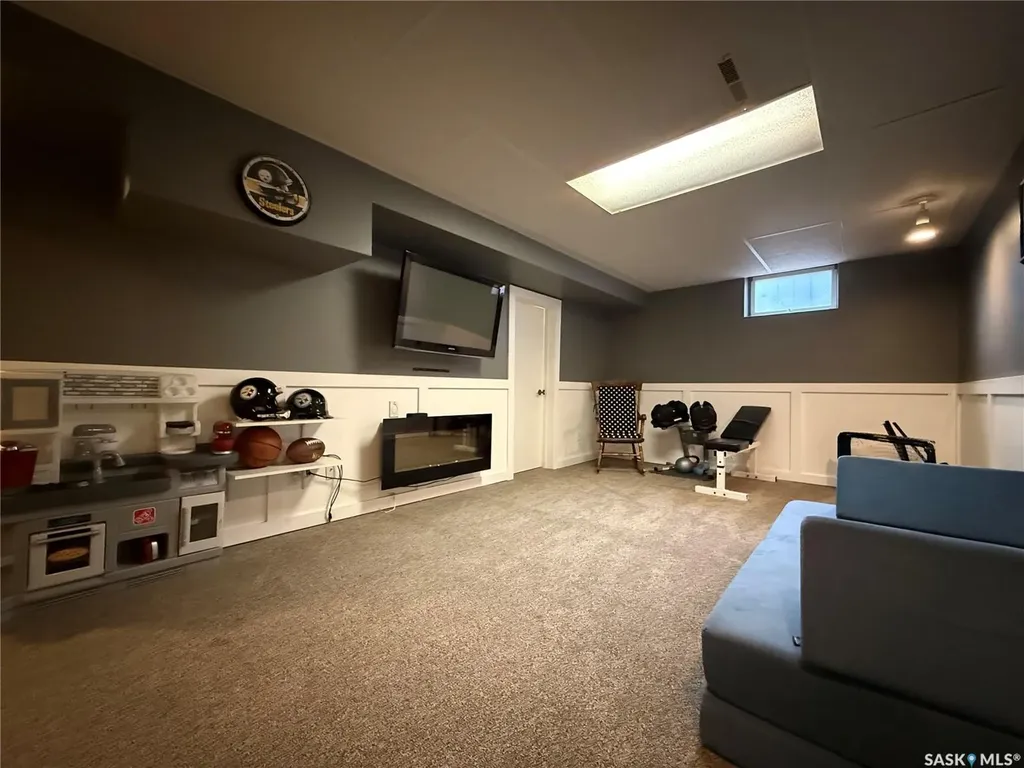 134 Perry Crescent Estevan SK S4A 0B5