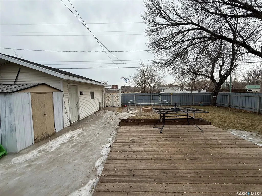 134 Perry Crescent Estevan SK S4A 0B5