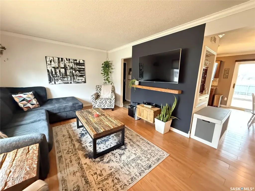 134 Perry Crescent Estevan SK S4A 0B5