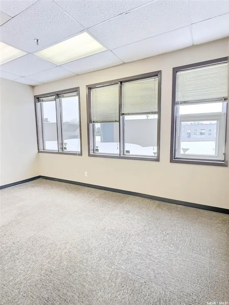 2805 6th Avenue Prince Albert SK S6V 6Z6