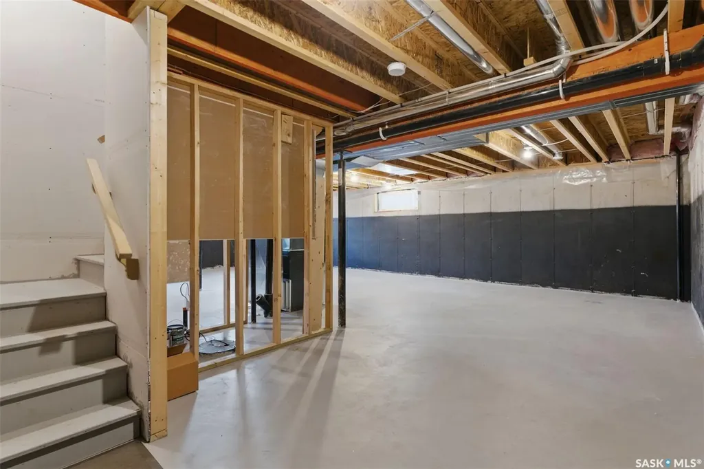 306 Secord Way Saskatoon SK S7V 0L9