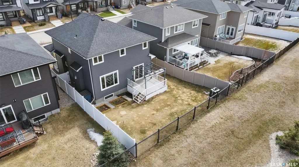 306 Secord Way Saskatoon SK S7V 0L9