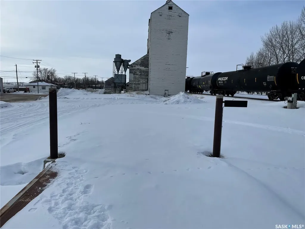 400 Railway Avenue E Rosthern SK S0K 3R0
