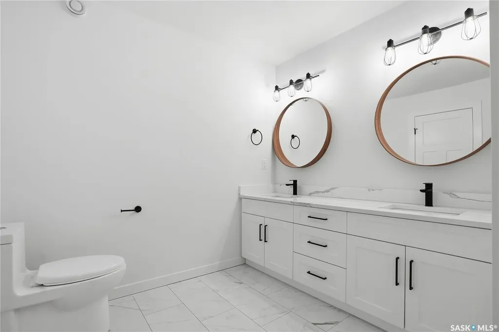 139 Sharma Lane Saskatoon SK S7W 1L1