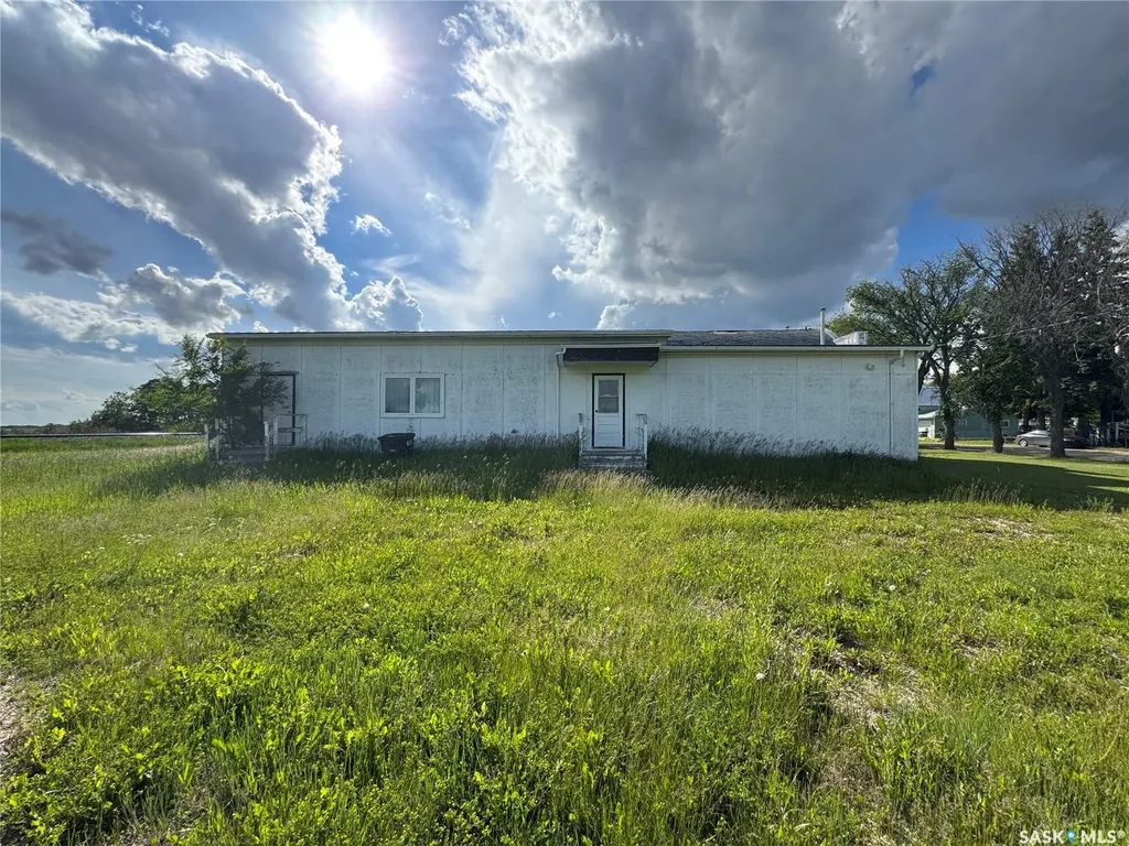 0 1st Avenue Quinton SK S0A 3G0