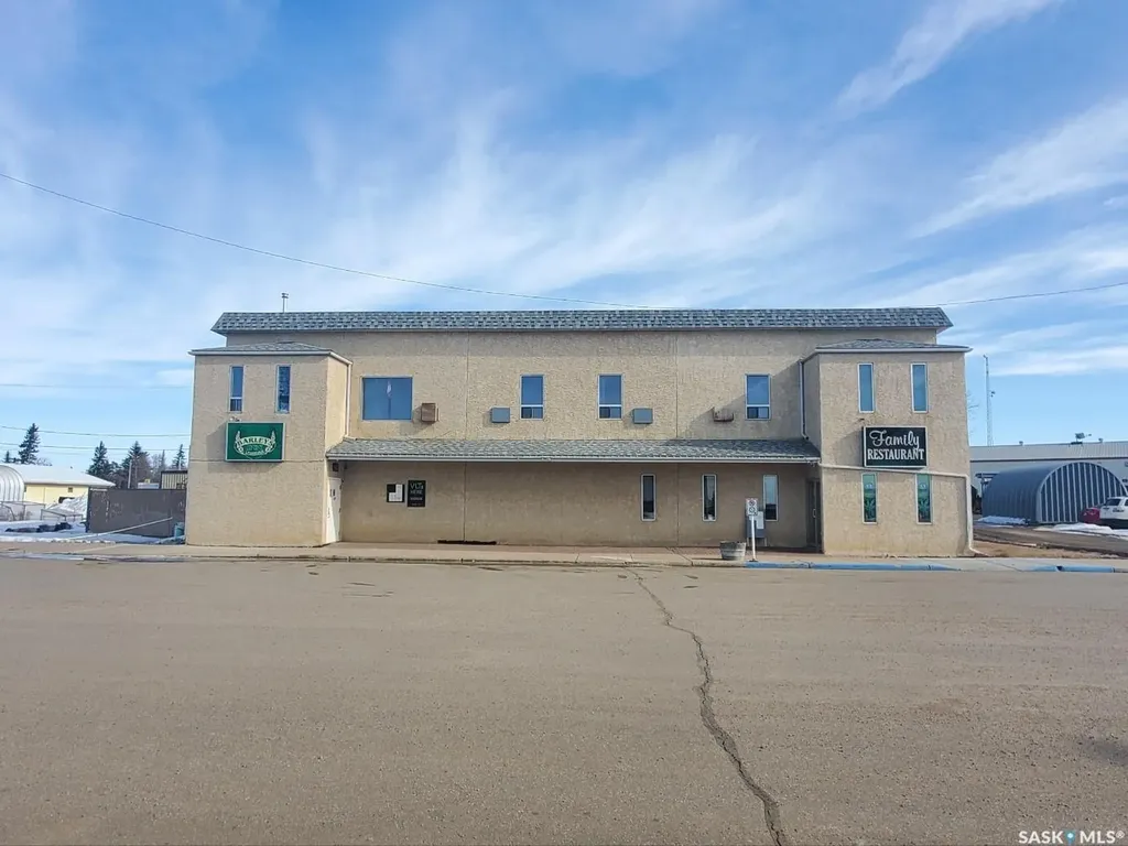83 Main Street Lashburn SK S0M 1H0