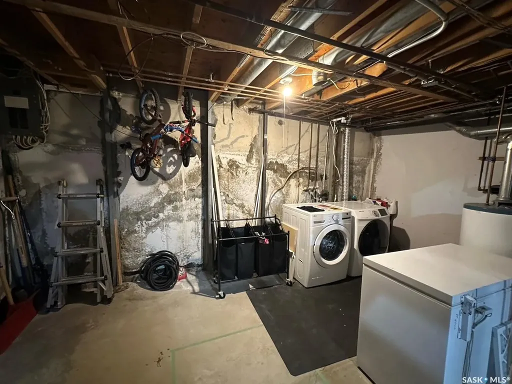 1358 Brown Street Regina SK S4N 5M3