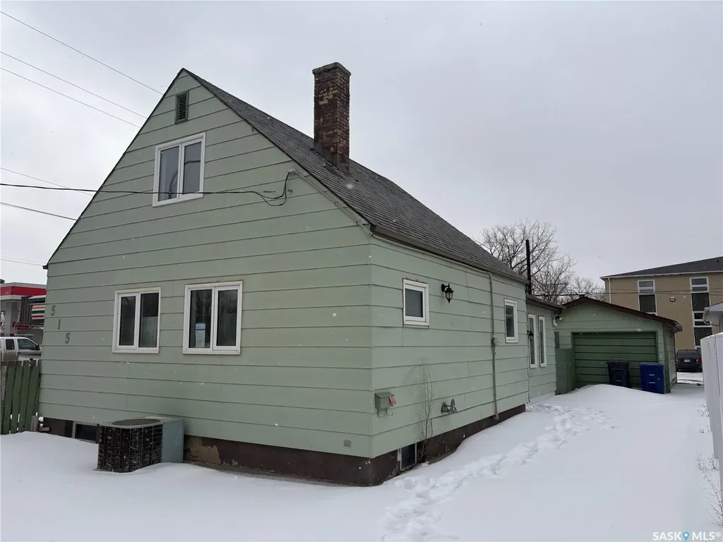 515 King Street Weyburn SK S4H 0P8