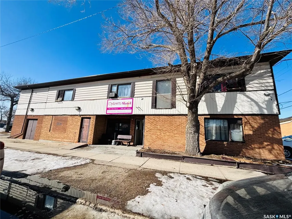 1401 2nd Street Estevan SK S4A 0M5