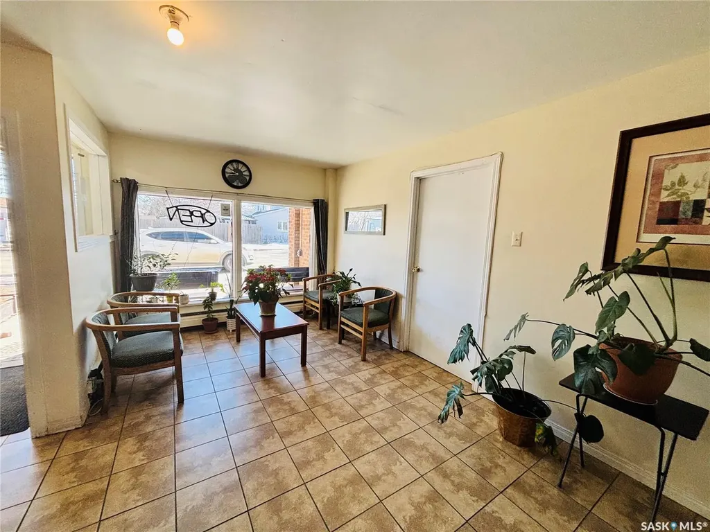 1401 2nd Street Estevan SK S4A 0M5