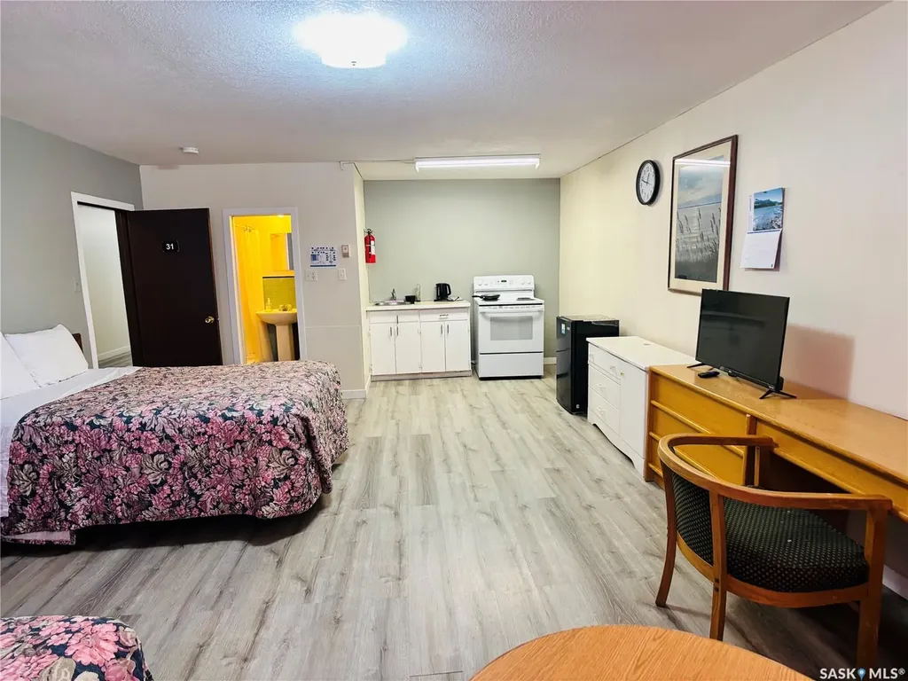 1401 2nd Street Estevan SK S4A 0M5