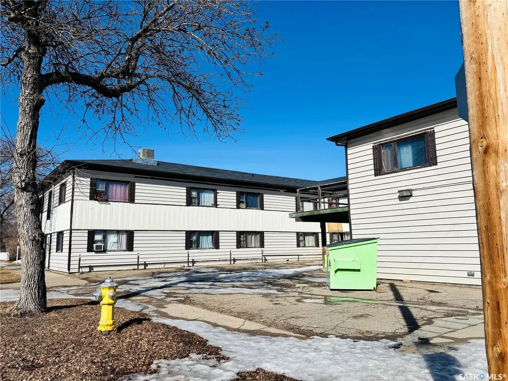 1401 2nd Street Estevan SK S4A 0M5