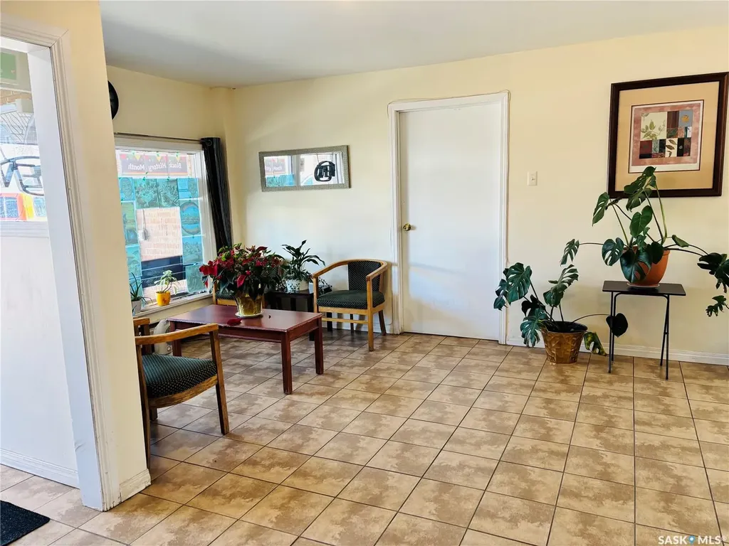 1401 2nd Street Estevan SK S4A 0M5