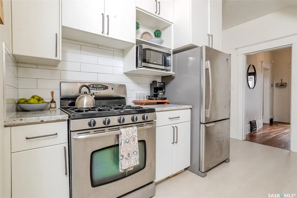 515 9th Street E Saskatoon SK S7N 0A9