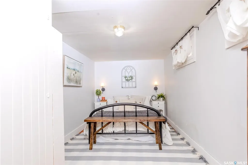 515 9th Street E Saskatoon SK S7N 0A9