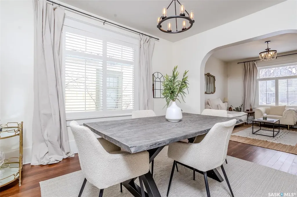515 9th Street E Saskatoon SK S7N 0A9