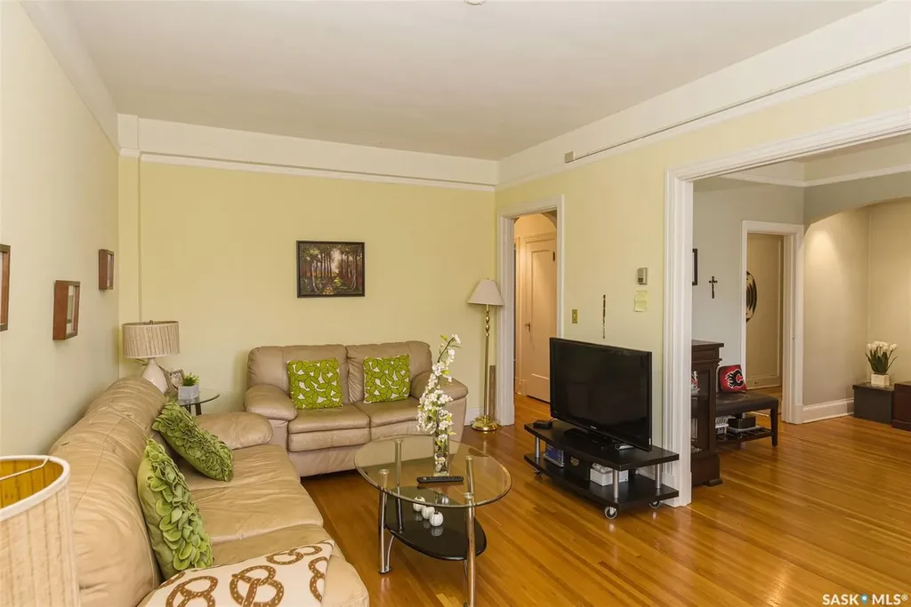 2305 Victoria Avenue Regina SK S4P 0S7