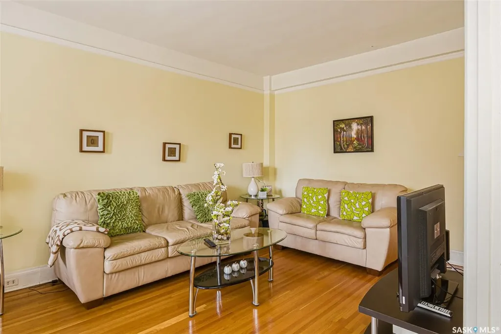 2305 Victoria Avenue Regina SK S4P 0S7