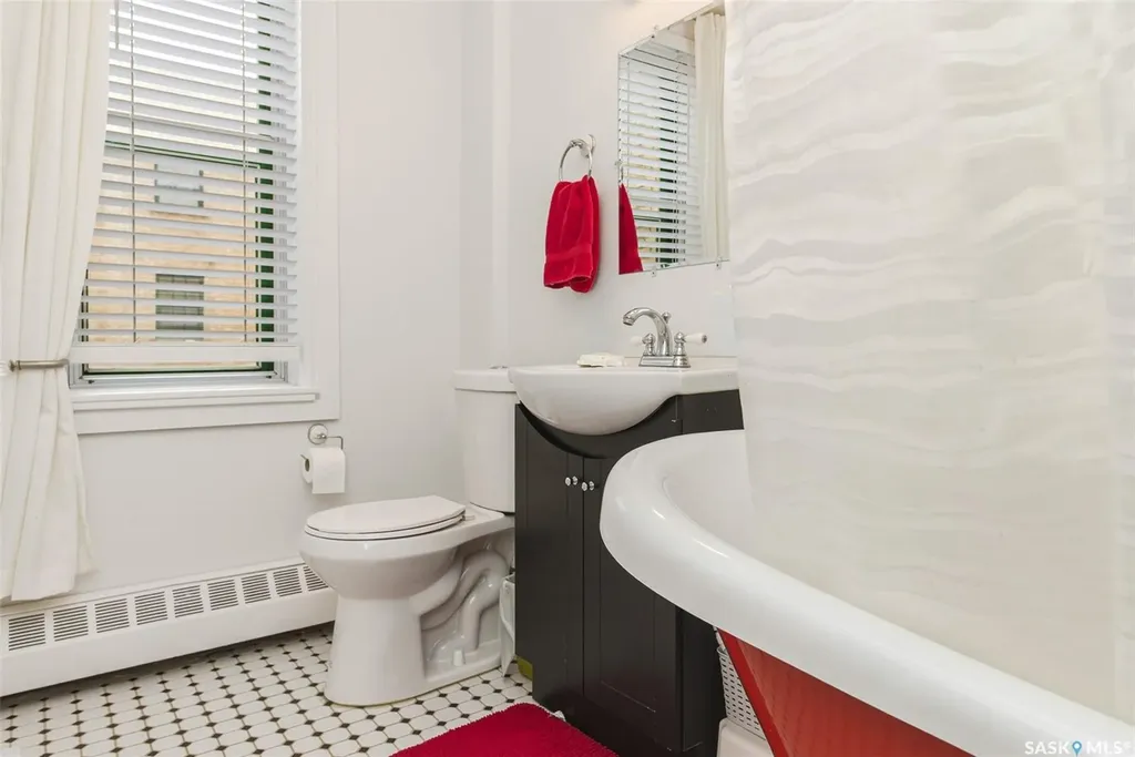 2305 Victoria Avenue Regina SK S4P 0S7
