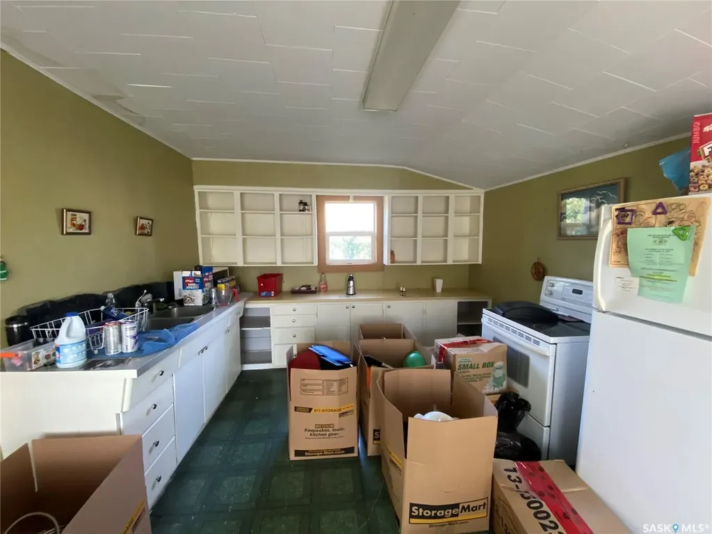81 Grand Avenue Plenty SK S0L 2R0