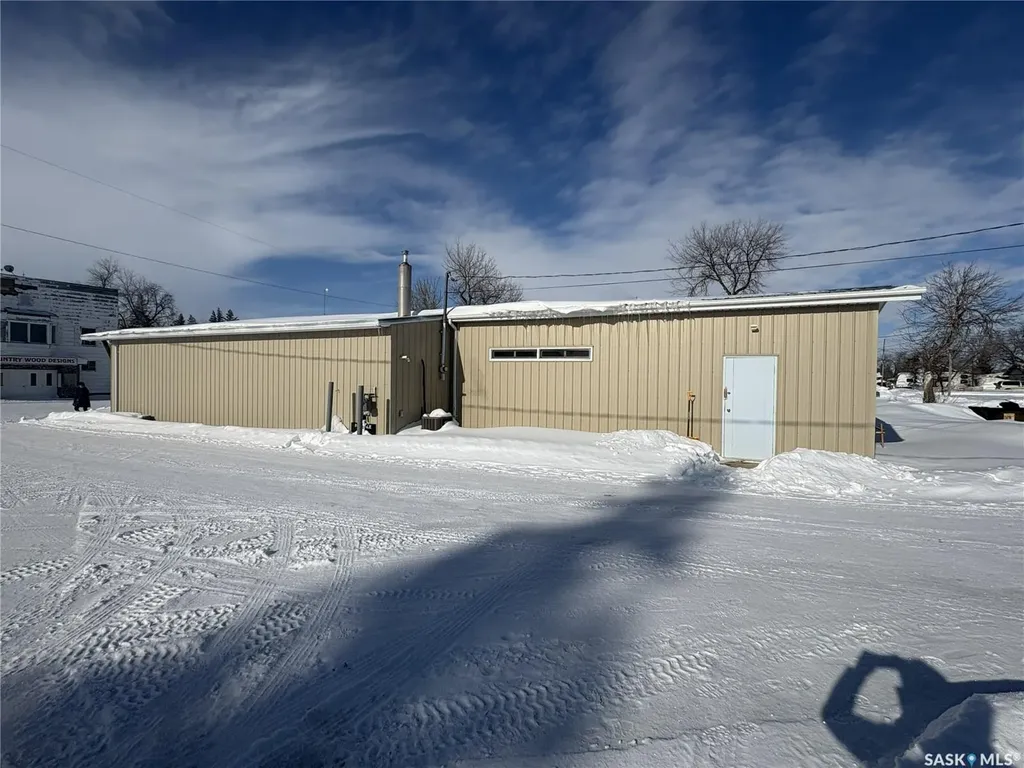 108 Aspen Street Leroy SK S0K 2P0