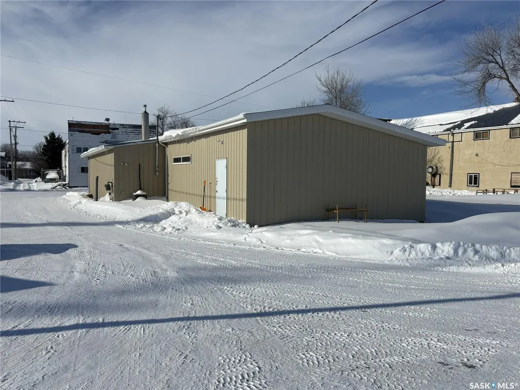 108 Aspen Street Leroy SK S0K 2P0