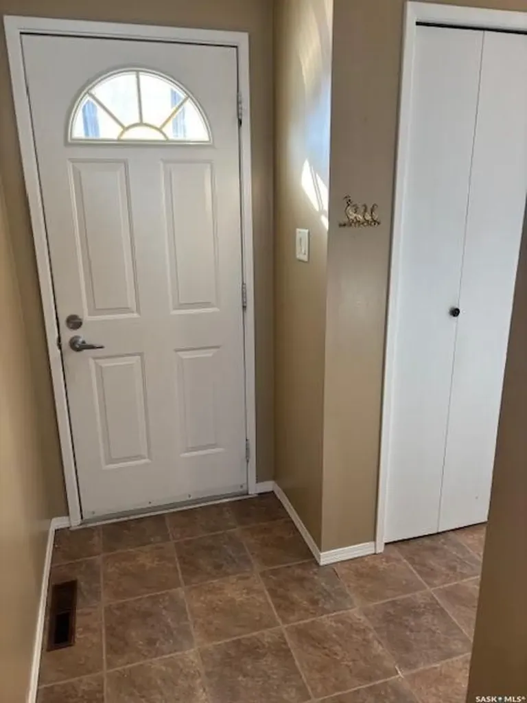 154 Parker Crescent Canora SK S0A 0L0
