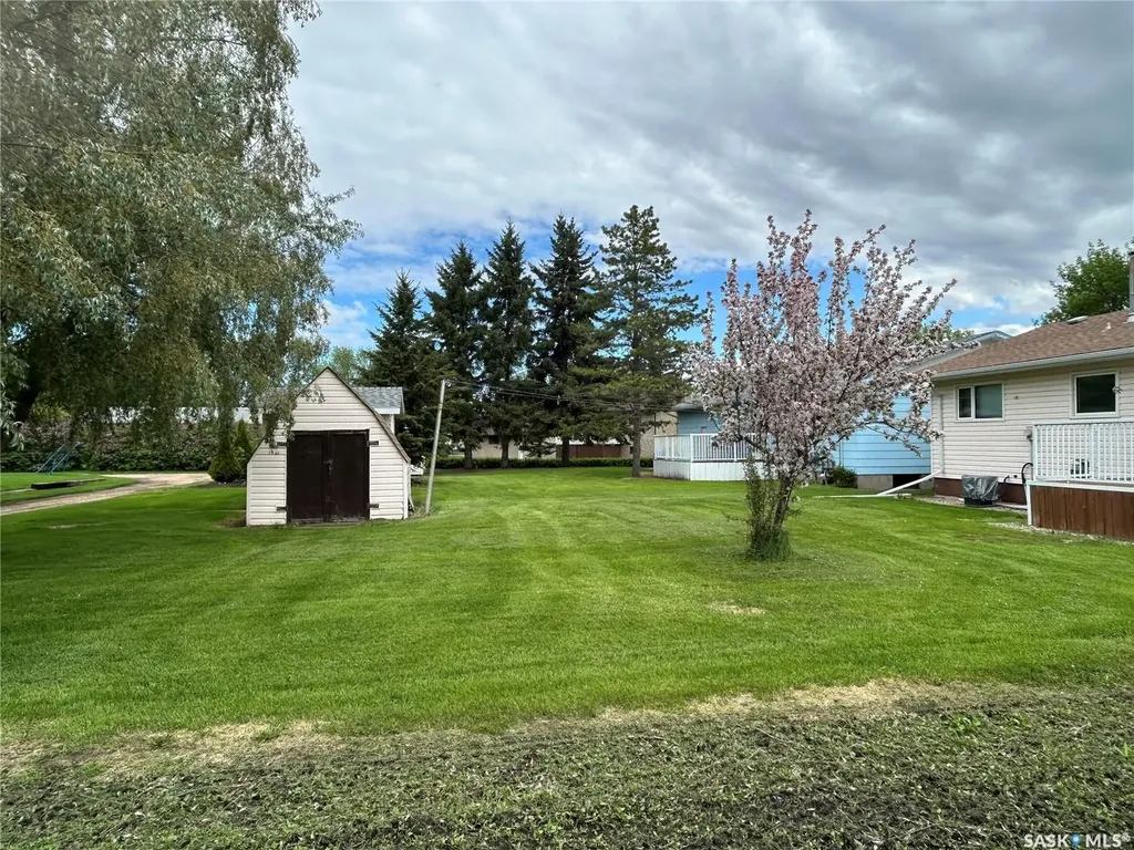 154 Parker Crescent Canora SK S0A 0L0