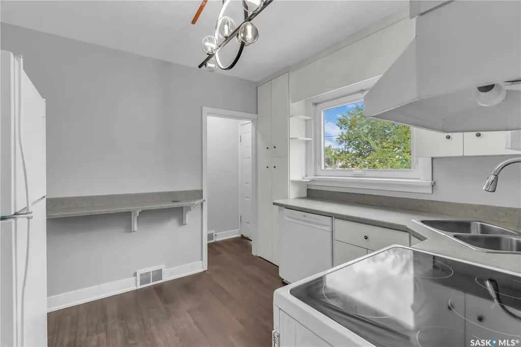 1492 95th Street North Battleford SK S9A 0G6