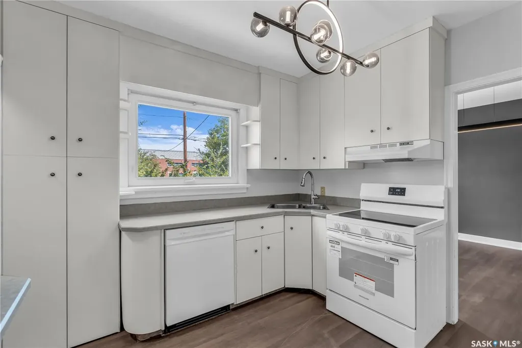 1492 95th Street North Battleford SK S9A 0G6