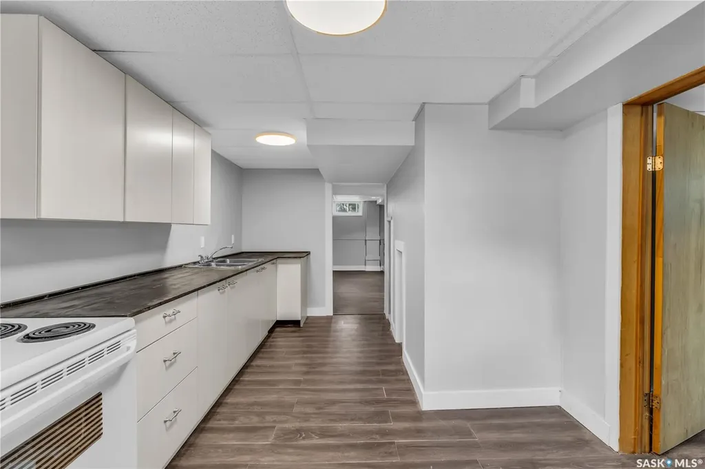 1492 95th Street North Battleford SK S9A 0G6