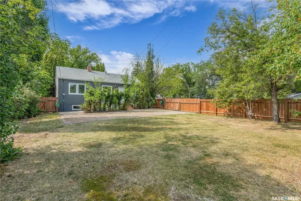 1492 95th Street North Battleford SK S9A 0G6