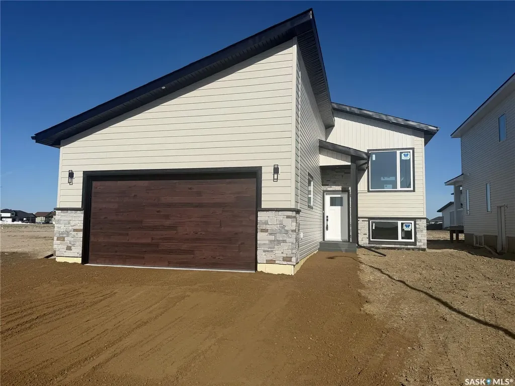 220 Veterans Drive Warman SK S0K 4S3