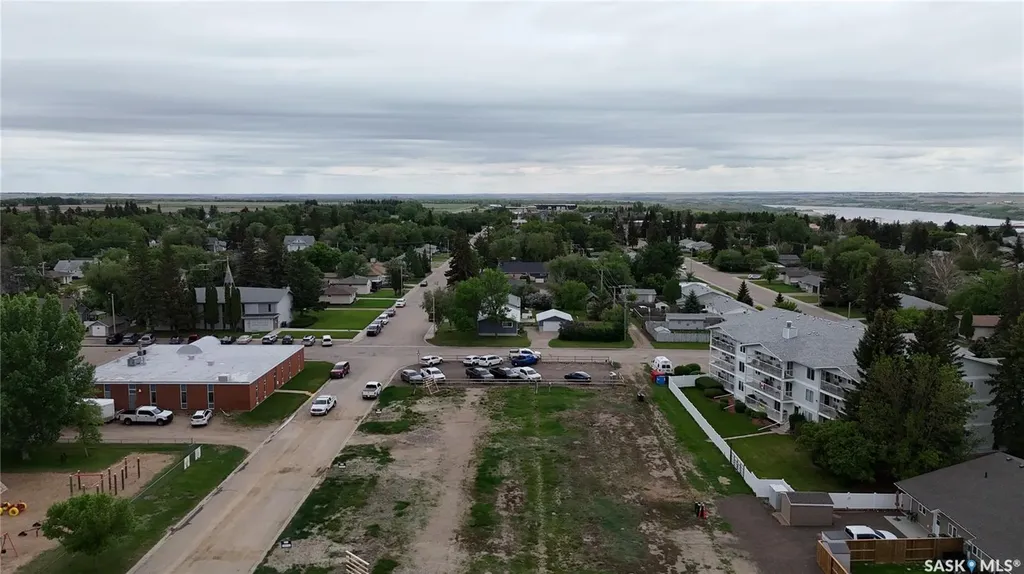 96-98 Thomson Street Outlook SK S0L 2N0