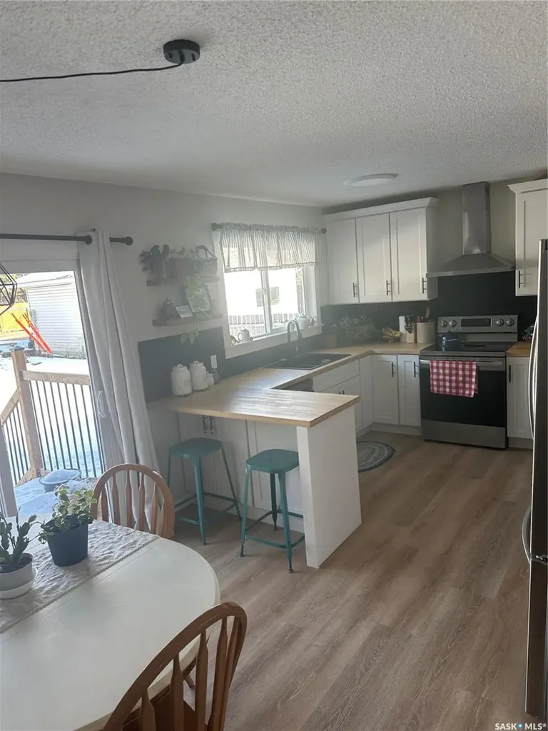 105 6th Avenue S Big River SK S0J 0E0