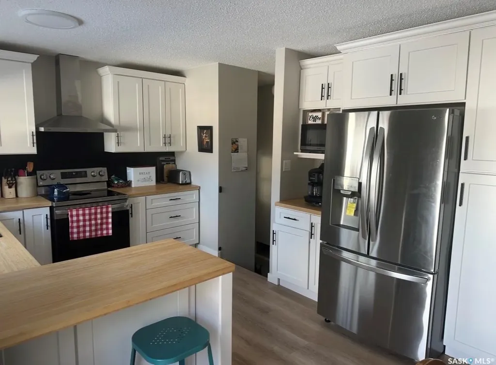 105 6th Avenue S Big River SK S0J 0E0