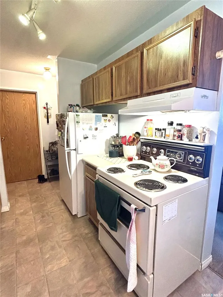 1580 Olive Diefenbaker Drive Prince Albert SK S6V 7M6
