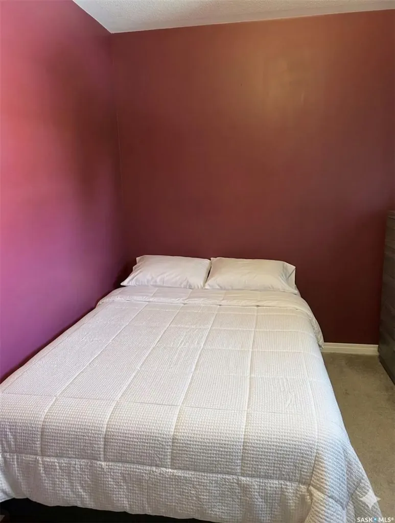 1580 Olive Diefenbaker Drive Prince Albert SK S6V 7M6